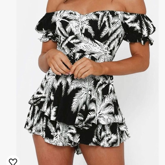 Women’s Romper Off Shoulder Chiffon Jumpsuit Short Cute Playsuit Black and White - Picture 1 of 4